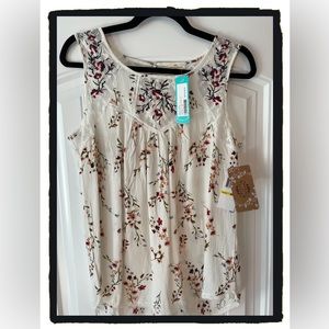 Mason & Belle - Tempesta lace detail blouse